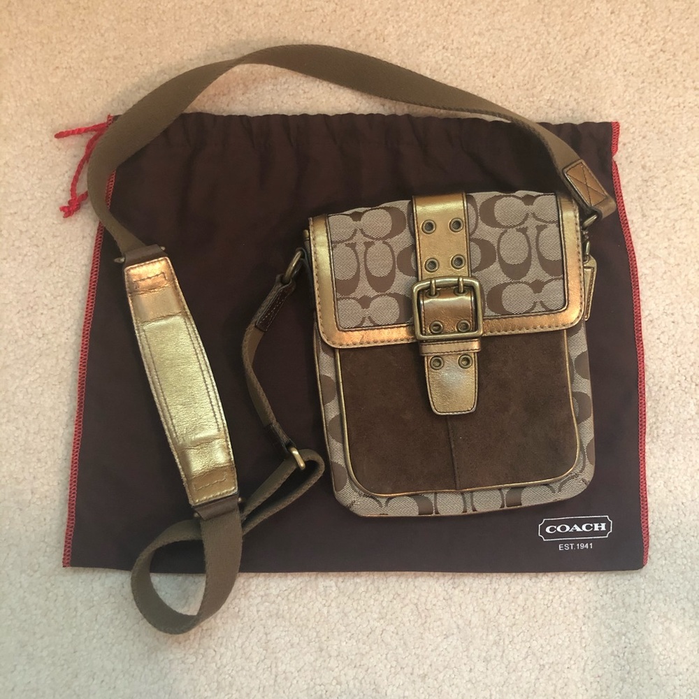 Coach crossbody purse - signature print